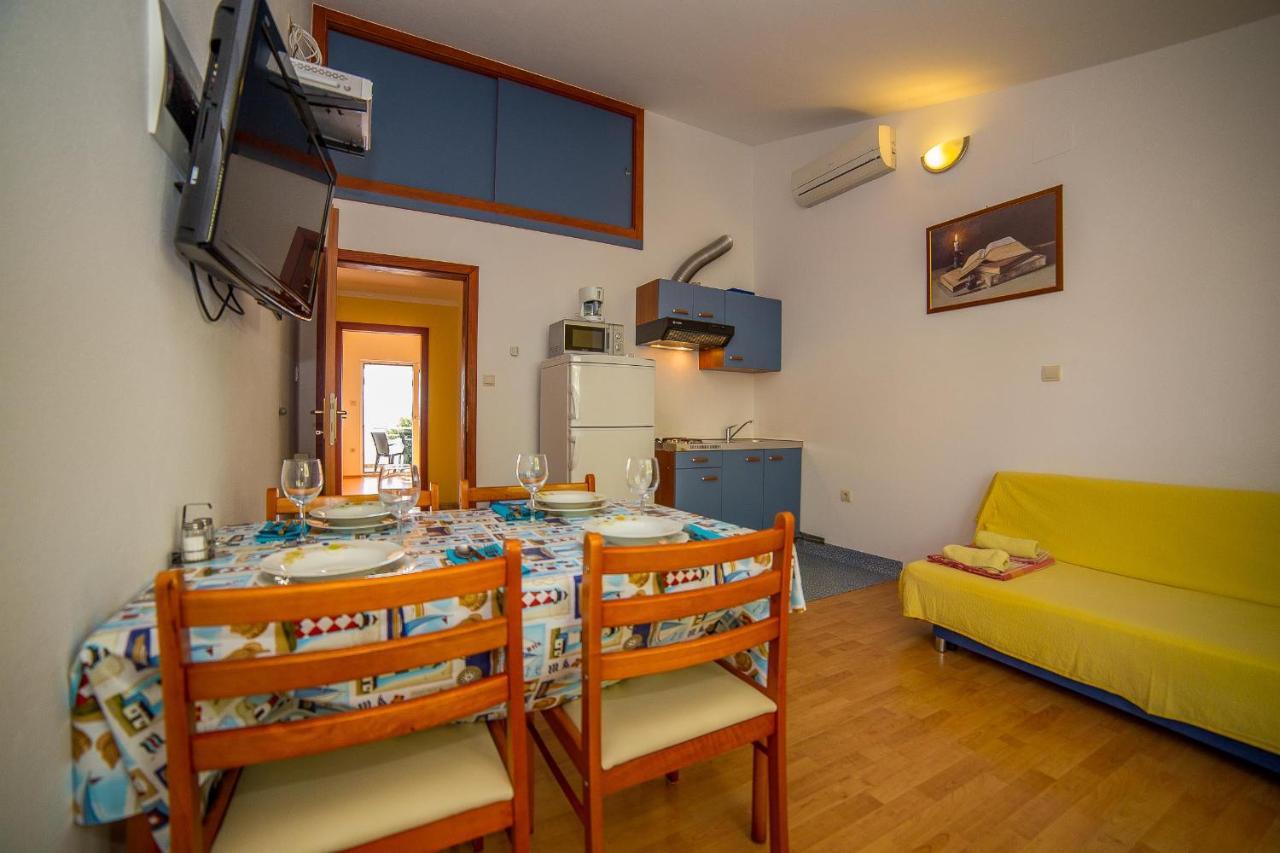 Apartments Emil Lokva Rogoznica Dış mekan fotoğraf